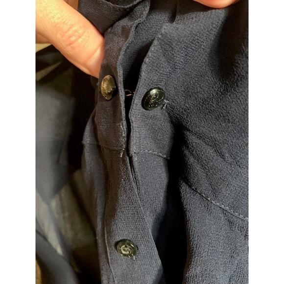 Lauren Ralph Lauren-Sheer Button Down-Blouse Long Sleeve-100% Silk-Navy-Women-6W - Picture 4 of 4